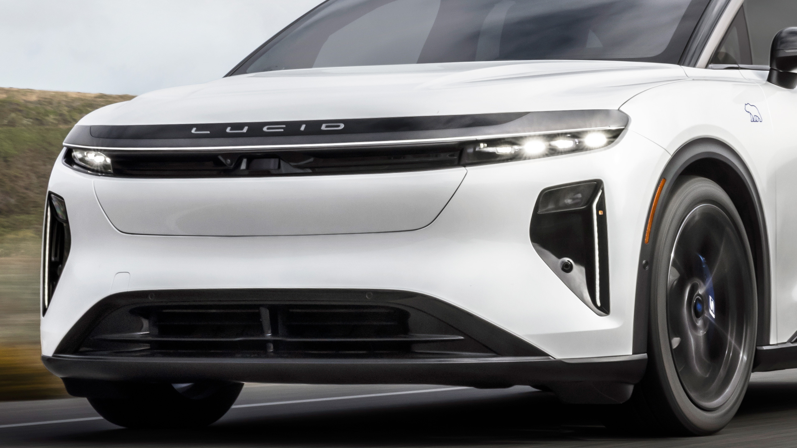 New Lucid Gravity GT-S Puts 1,070 HP In A Three-Row Family SUV